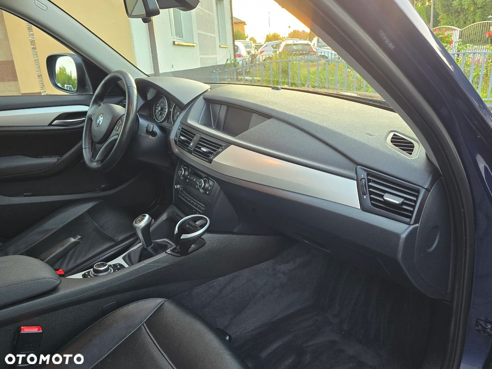 BMW X1 sDrive20d - 26
