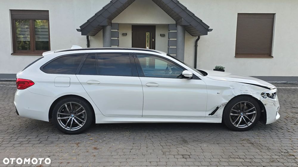 BMW Seria 5 520d M Sport - 26