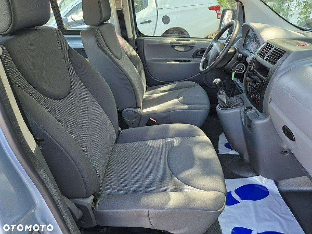Citroën Jumpy Combi - 11