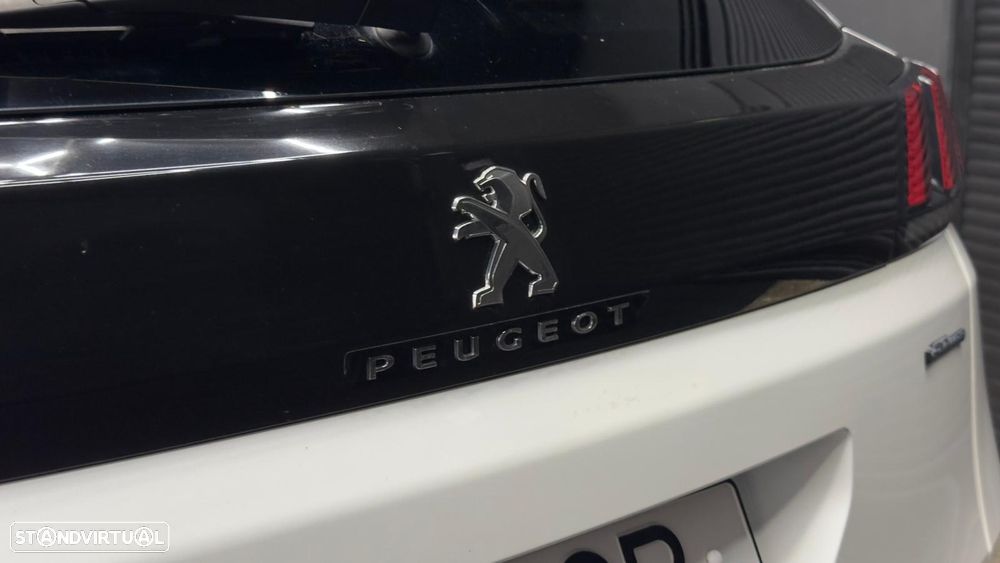 Peugeot 3008 1.6 BlueHDi GT Line EAT6 - 14