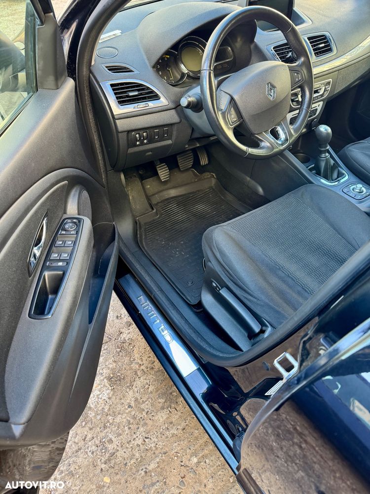 Renault Megane dCi 110 FAP LIMITED - 12
