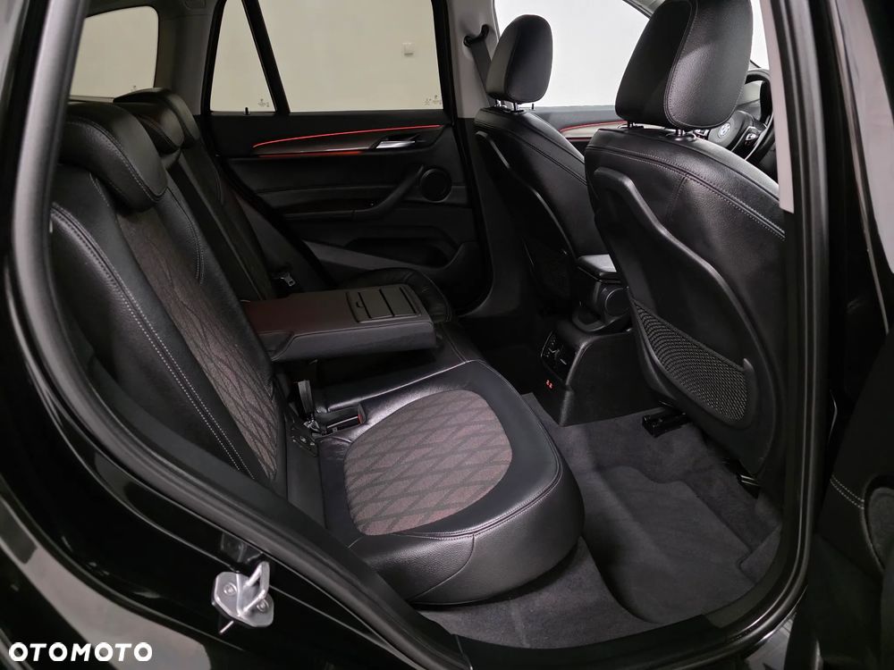 BMW X1 - 18