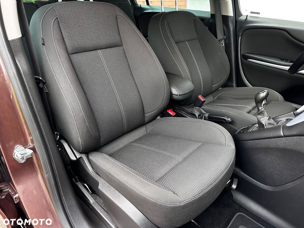 Opel Zafira 1.4 Turbo (ecoFLEX) Start/Stop Business Edition - 32