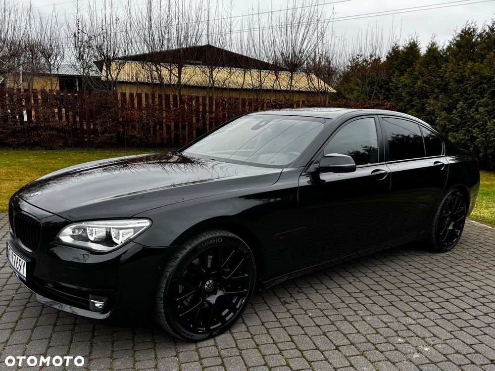 BMW Seria 7 740d Edition Exclusive - 14
