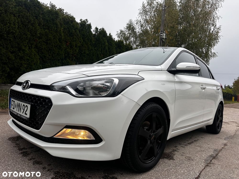 Hyundai i20 1.25 Comfort - 10