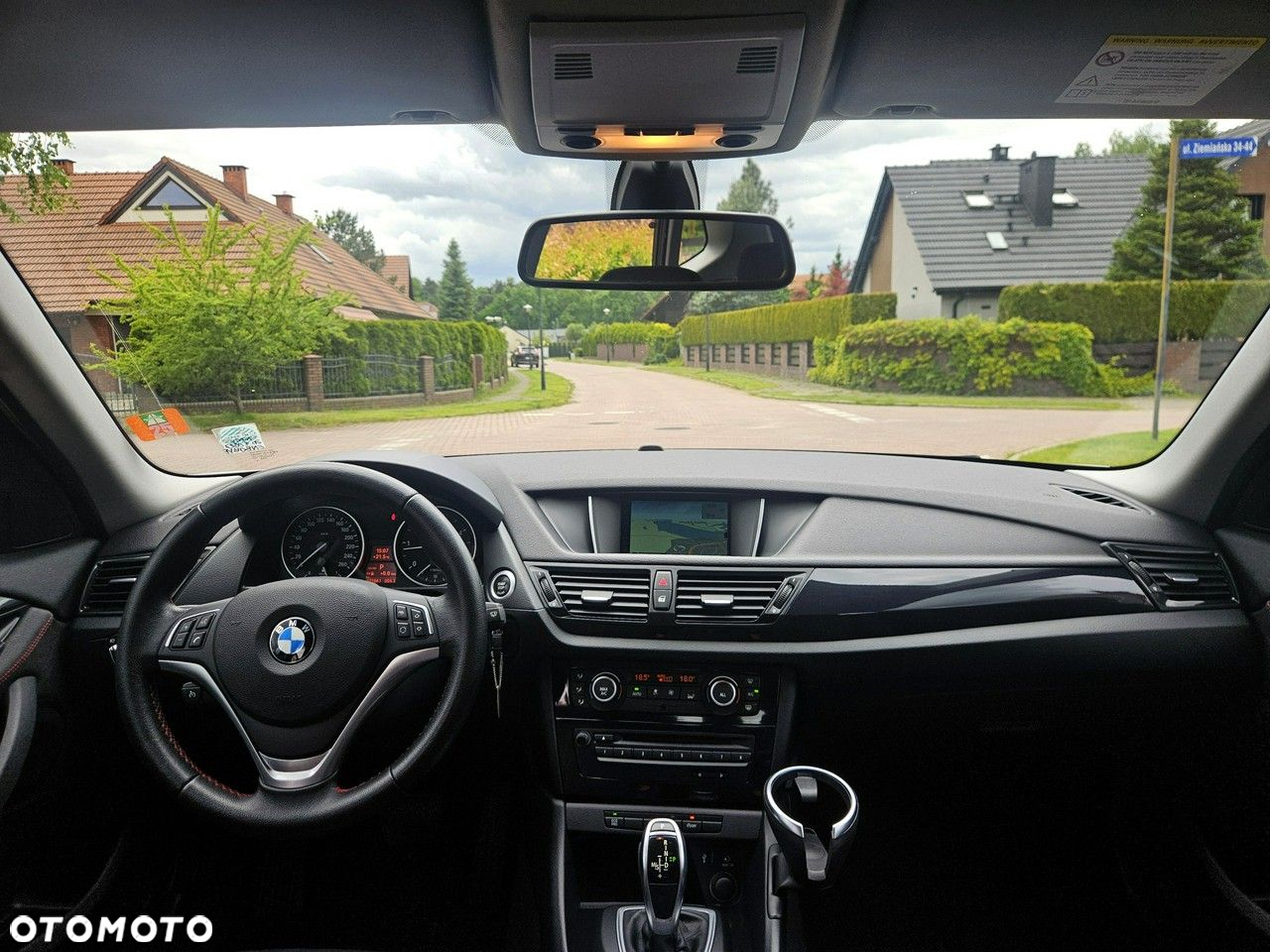 BMW X1 xDrive20d Sport Line - 13