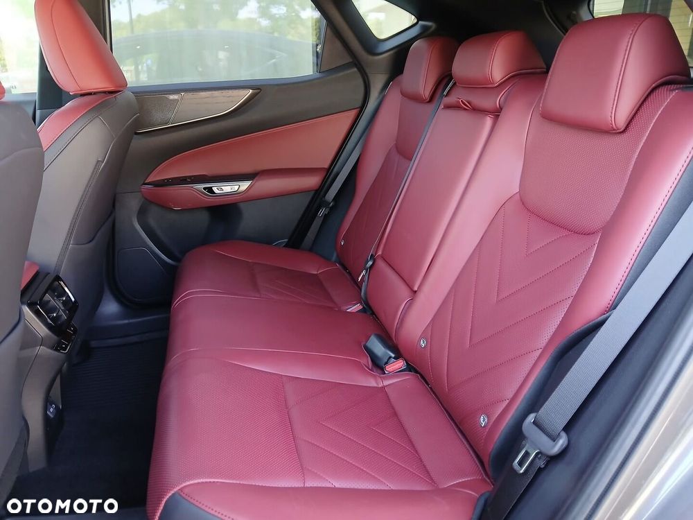 Lexus NX 350h Omotenashi AWD - 7