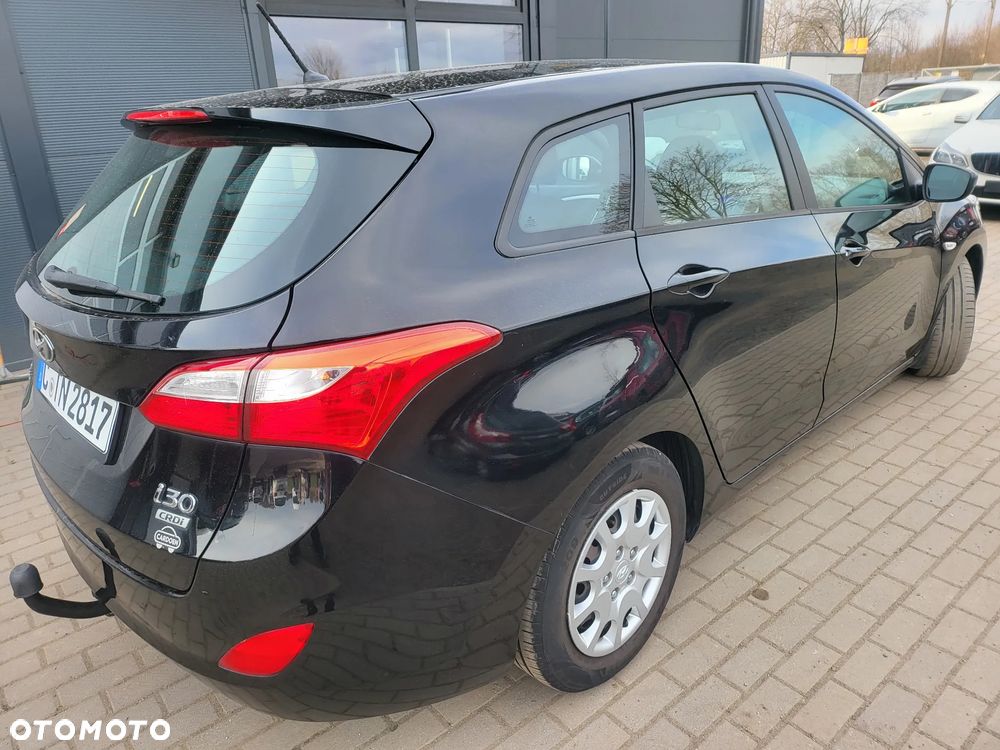 Hyundai i30 1.4 CRDi Premium - 6