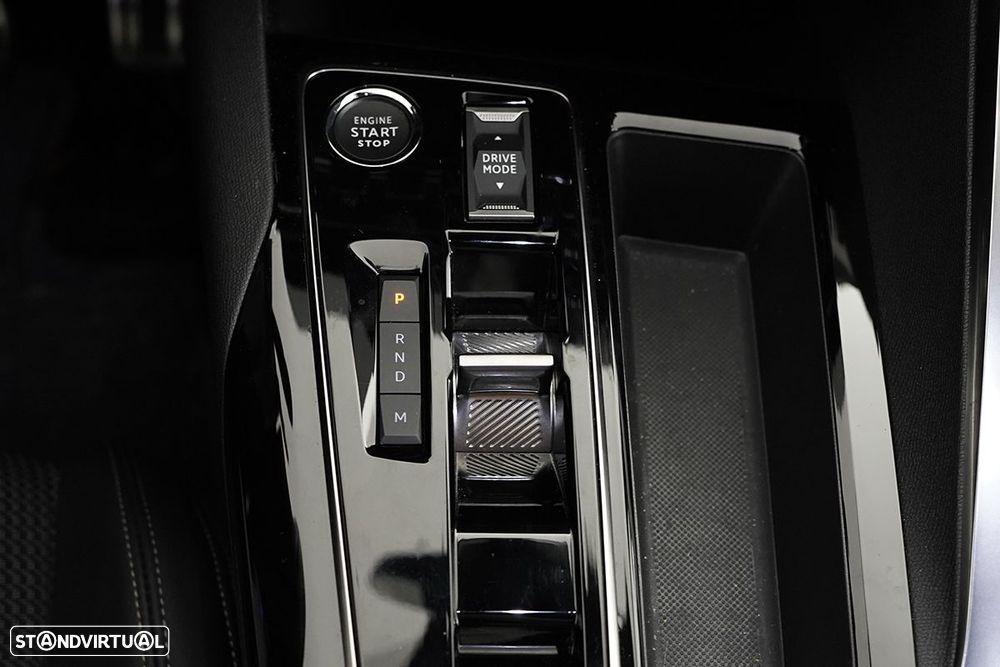 Peugeot 5008 1.2 PureTech GT EAT8 - 14