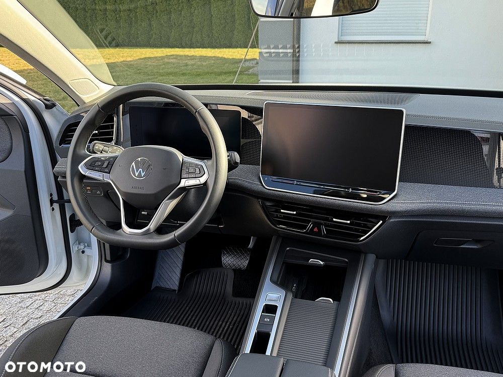 Volkswagen Passat - 18