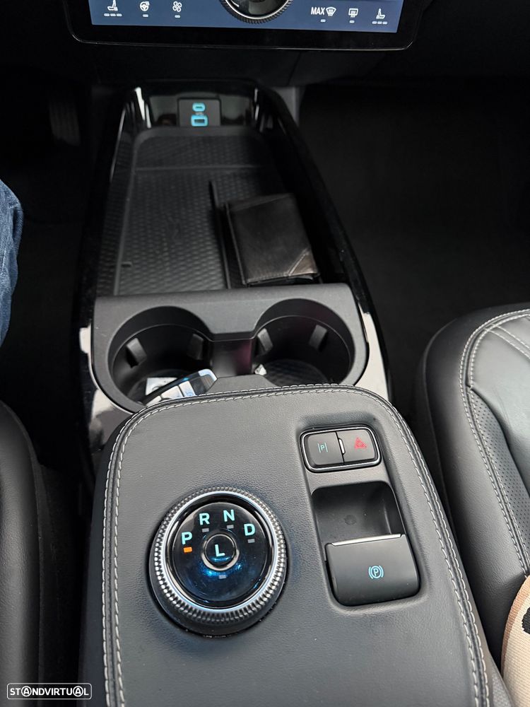 Ford Mustang Mach-E Standard AWD - 16