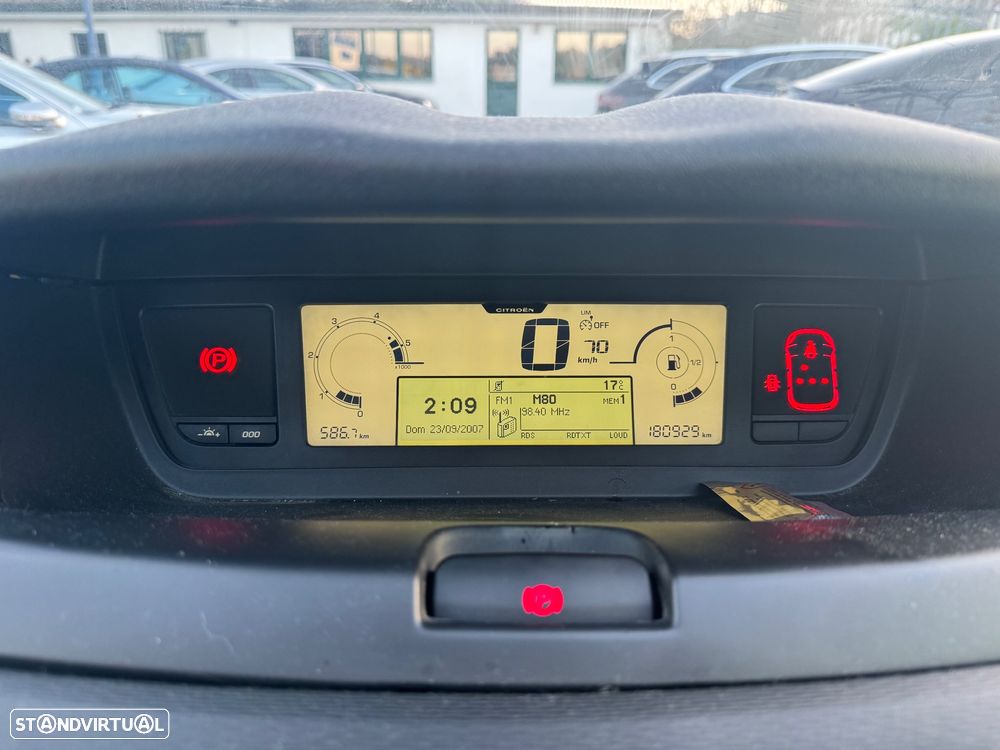 Citroën C4 Picasso 1.6 HDi Exclusive 135g - 22