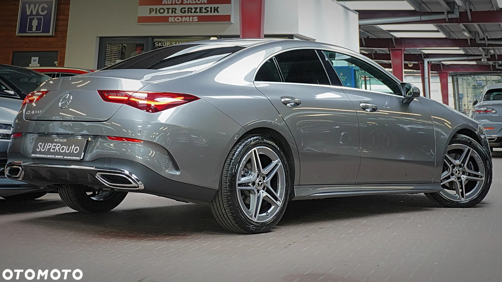Mercedes-Benz CLA 180 AMG Line 7G-DCT - 12