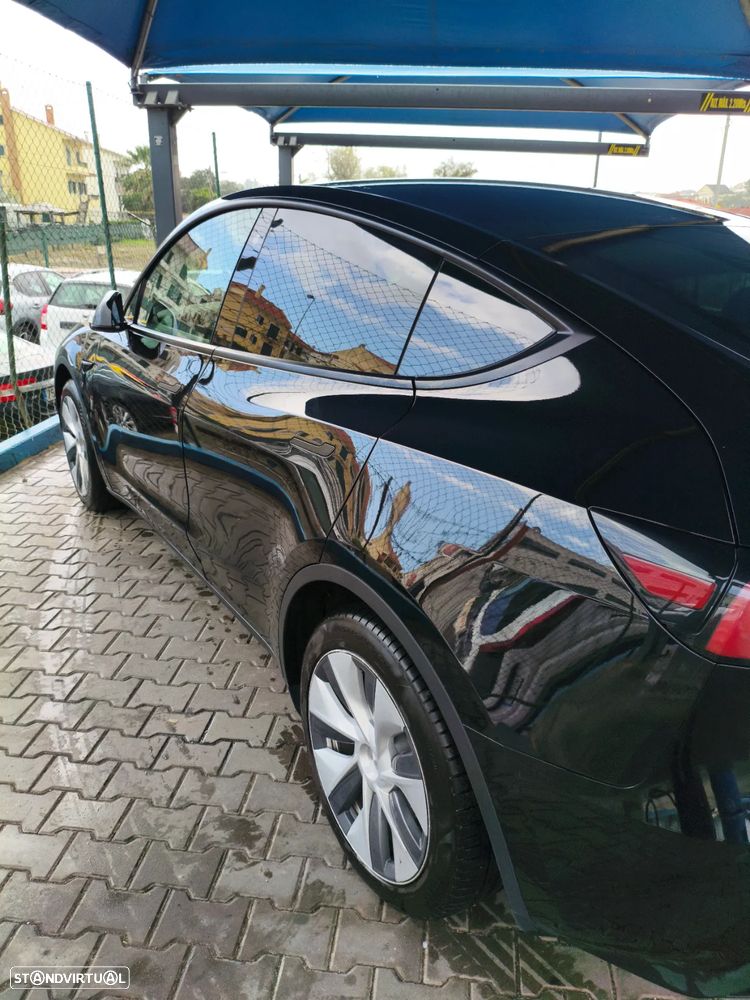 Tesla Model Y Long Range Tração Integral - 16