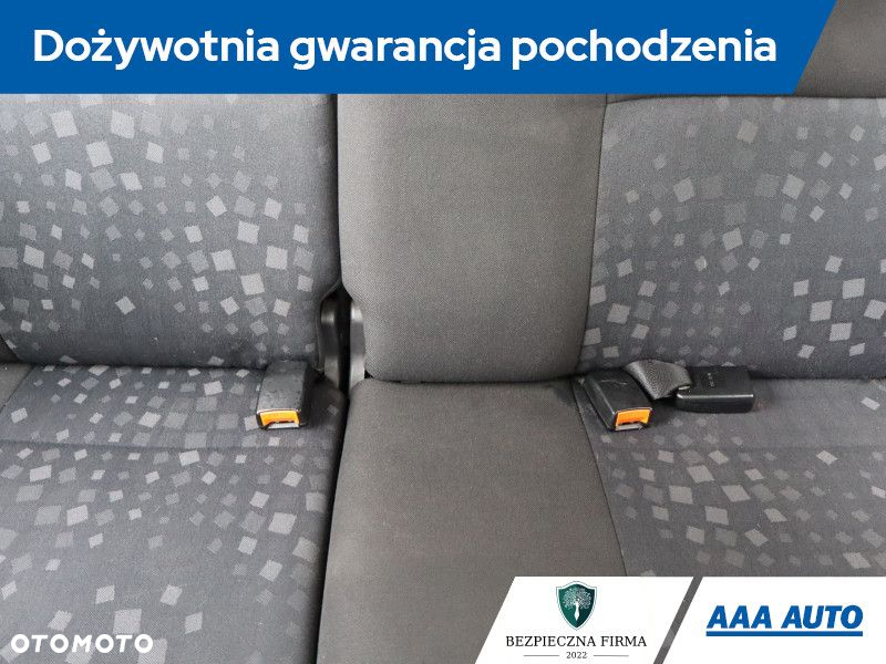 Opel Agila - 11