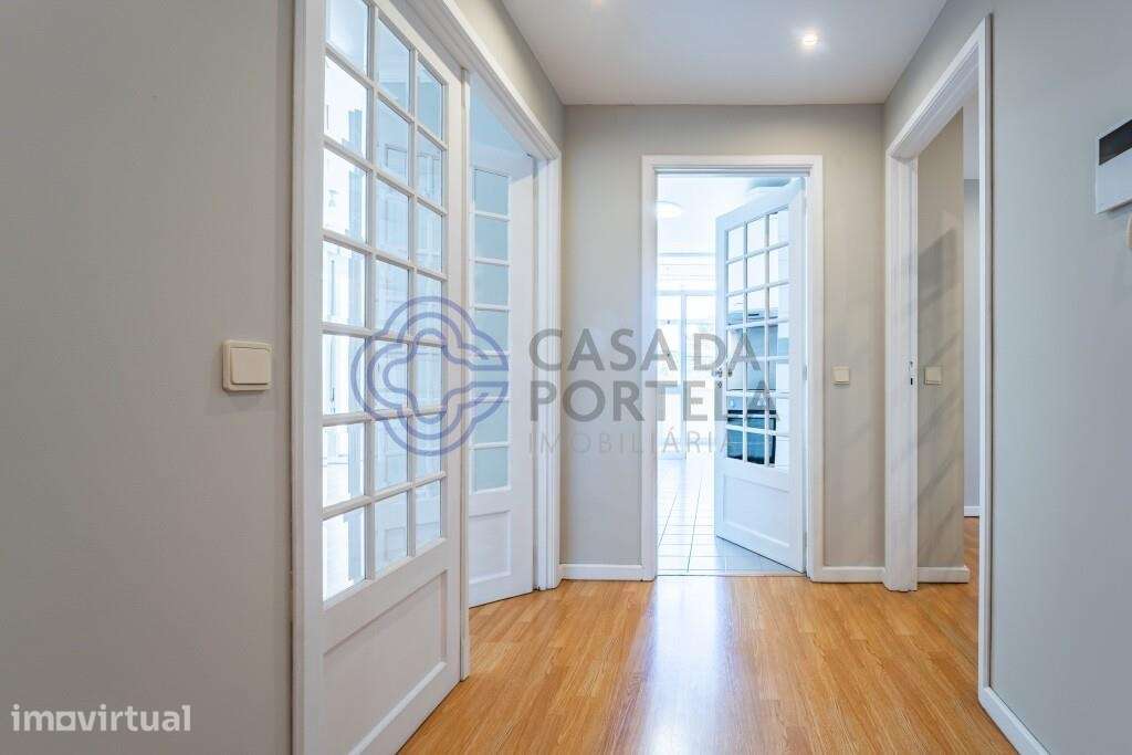 Apartamento T3 com Garagem e Varanda para Arrendamento – Carvalhido / - Grande imagem: 4/27