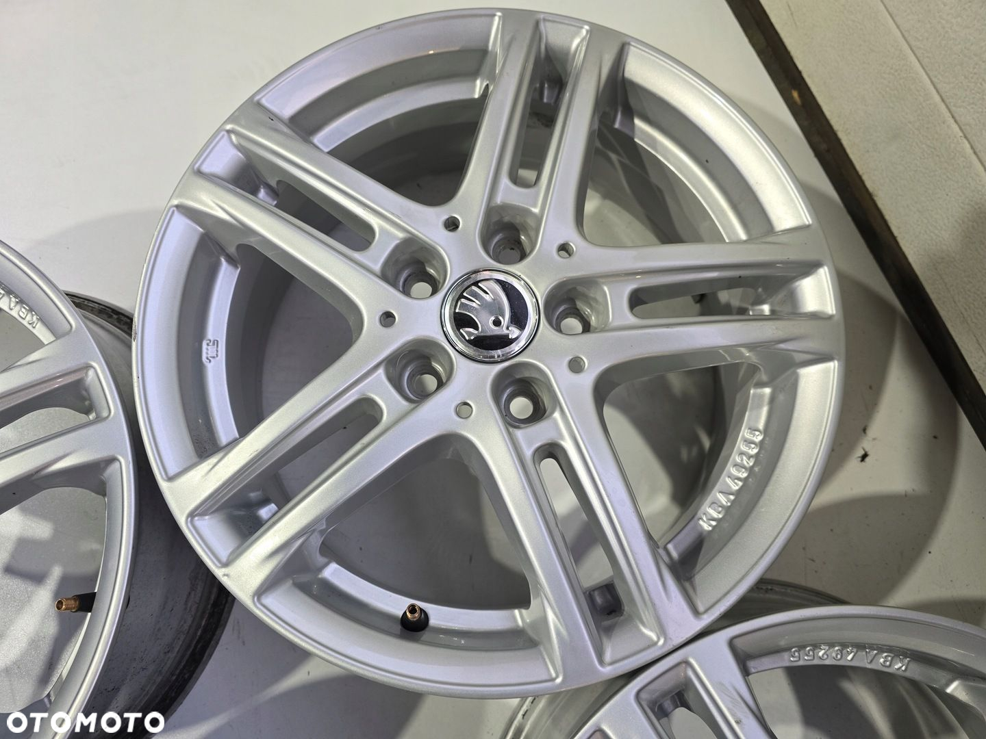 SKODA OCTAVIA II III IV SUPERB II 16 5x112 - 7