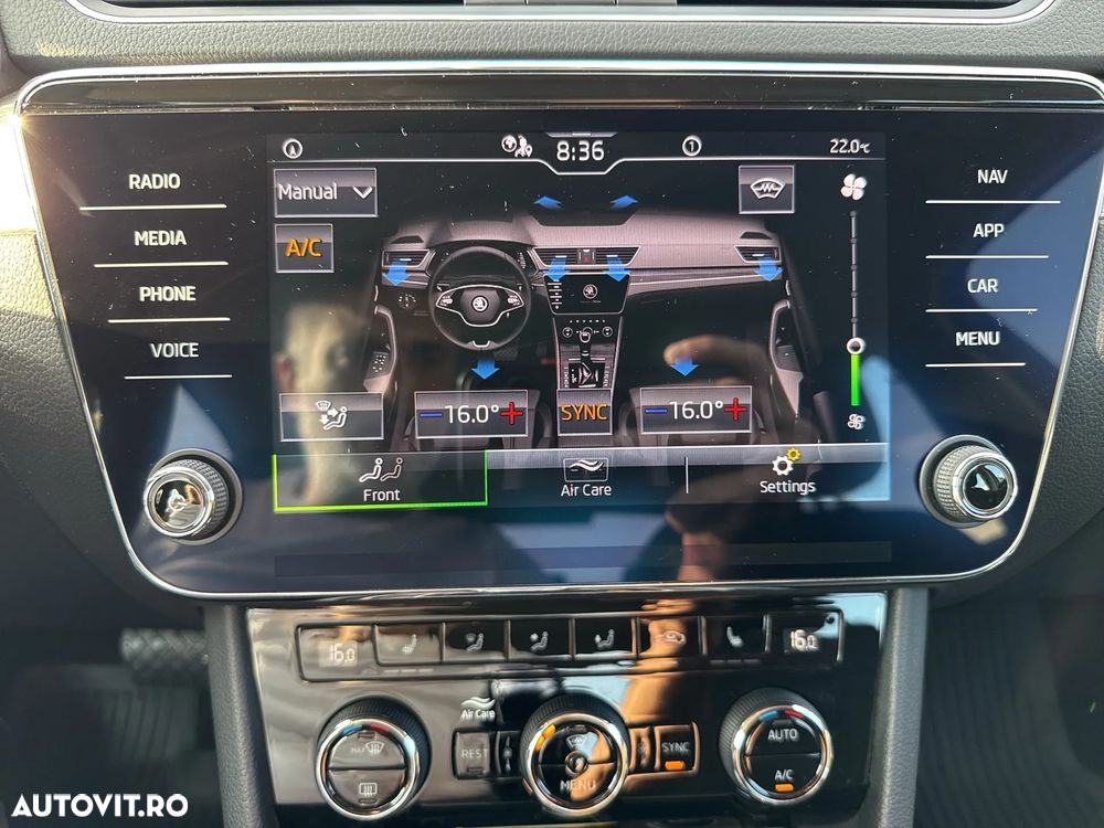 Skoda Superb 2.0 TDI DSG Ambition - 28