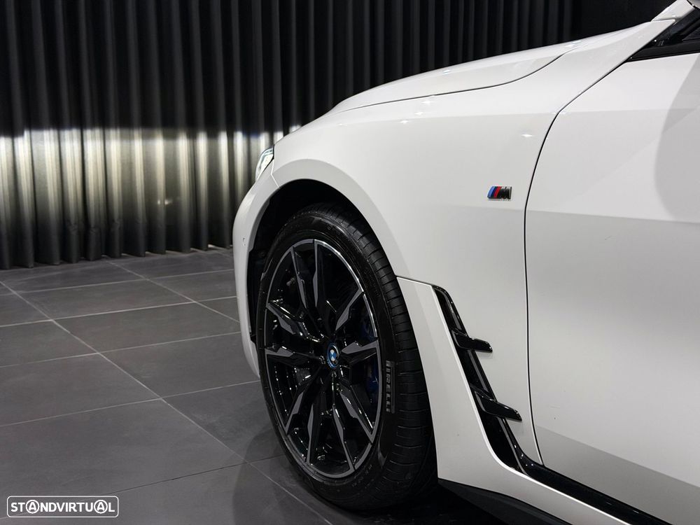 BMW i4 M50 Gran Coupe xDrive - 15
