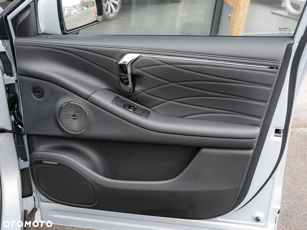 GAC AION V - 18