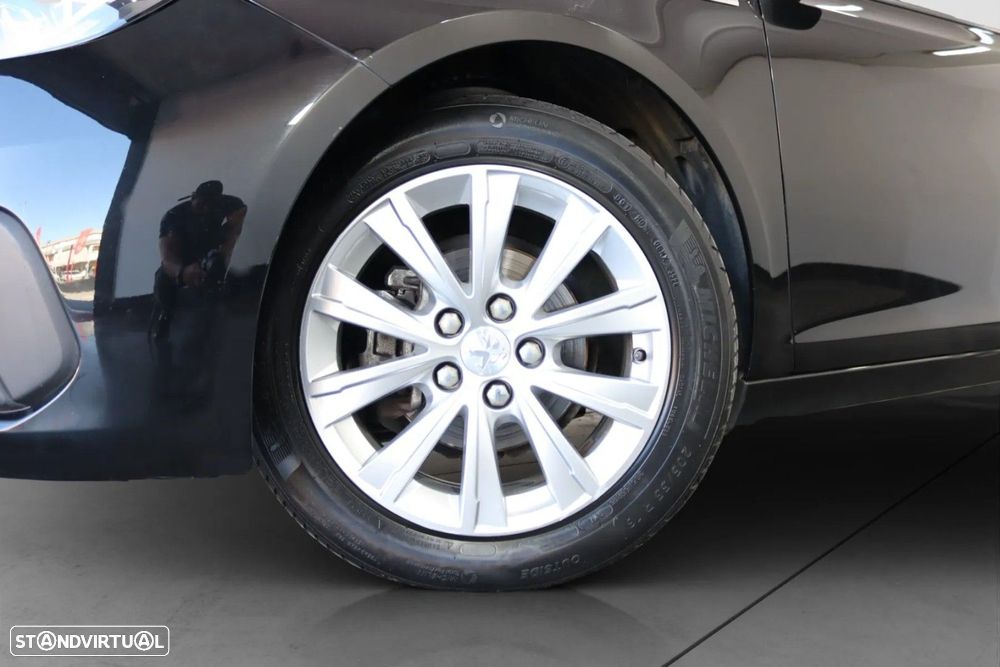 Peugeot 308 1.2 PureTech Allure - 16