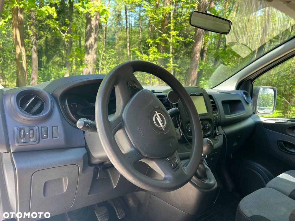 Opel Vivaro - 5