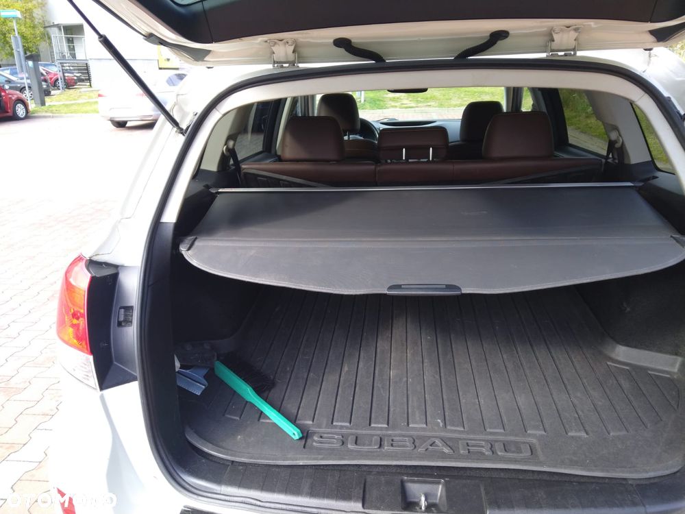 Subaru Outback 2013 photo 5