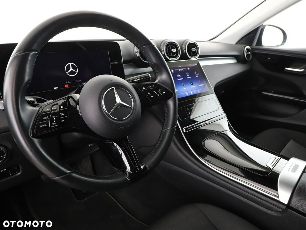 Mercedes-Benz Klasa C 200 d mHEV - 15