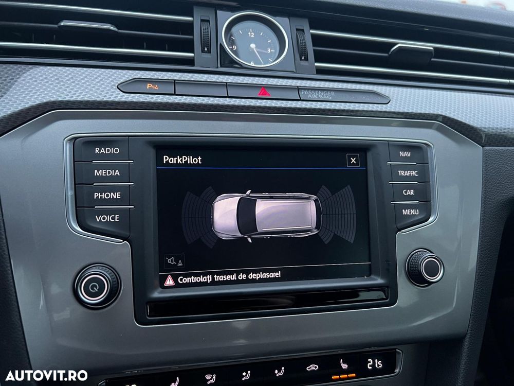 Volkswagen Passat Alltrack - 18