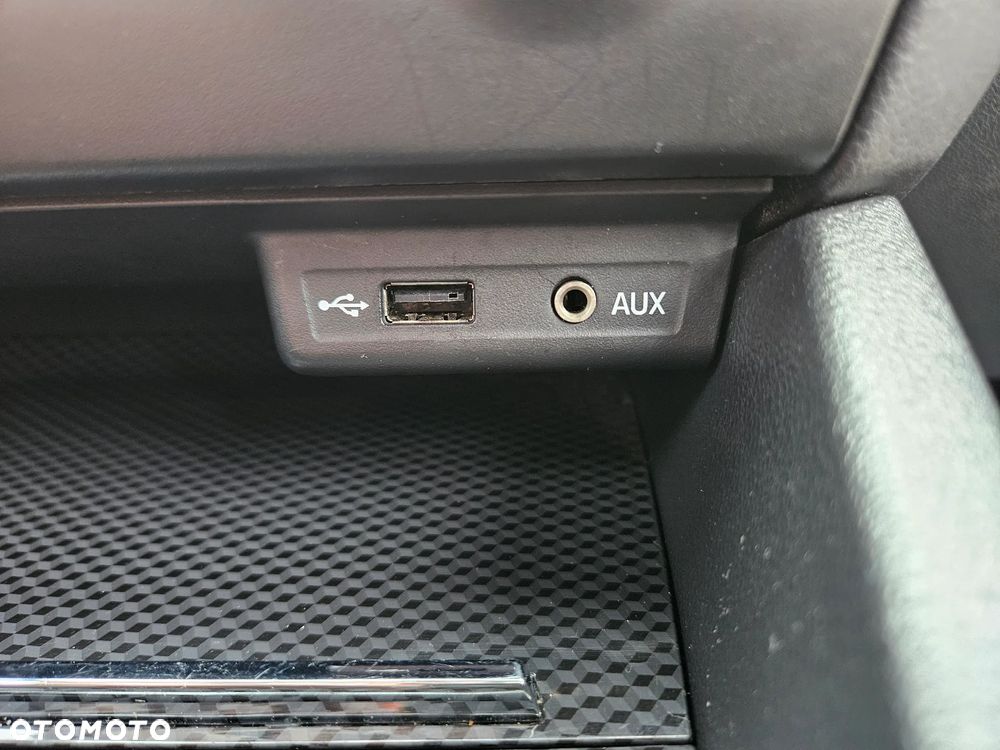 Skoda Octavia 2.0 TSI RS - 39