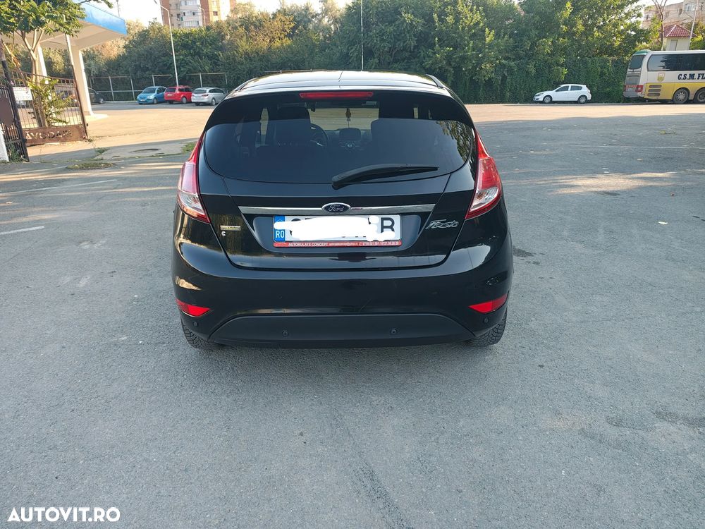 Ford Fiesta 1.6 TDCI DPF Titanium - 3