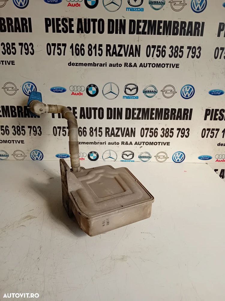 Bidonas Vas Lichid Parbriz Stropgel Vw Golf 6 VI 1.6 Tdi An 2009-2014 Motor CAY - 1