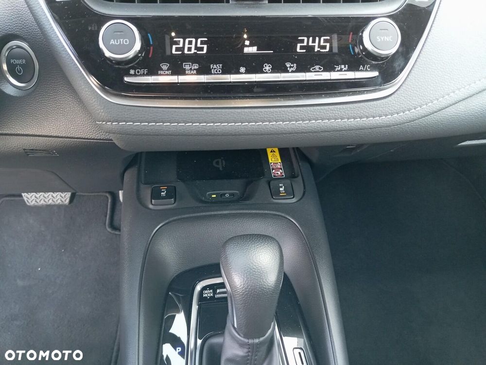 Toyota Corolla 2.0 Hybrid Comfort - 16