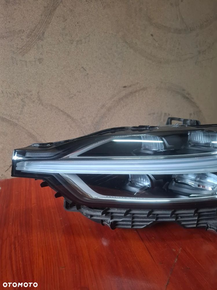 Volvo XC60 II Lampa Lewa Przód Full Led USA 31689277 - 3