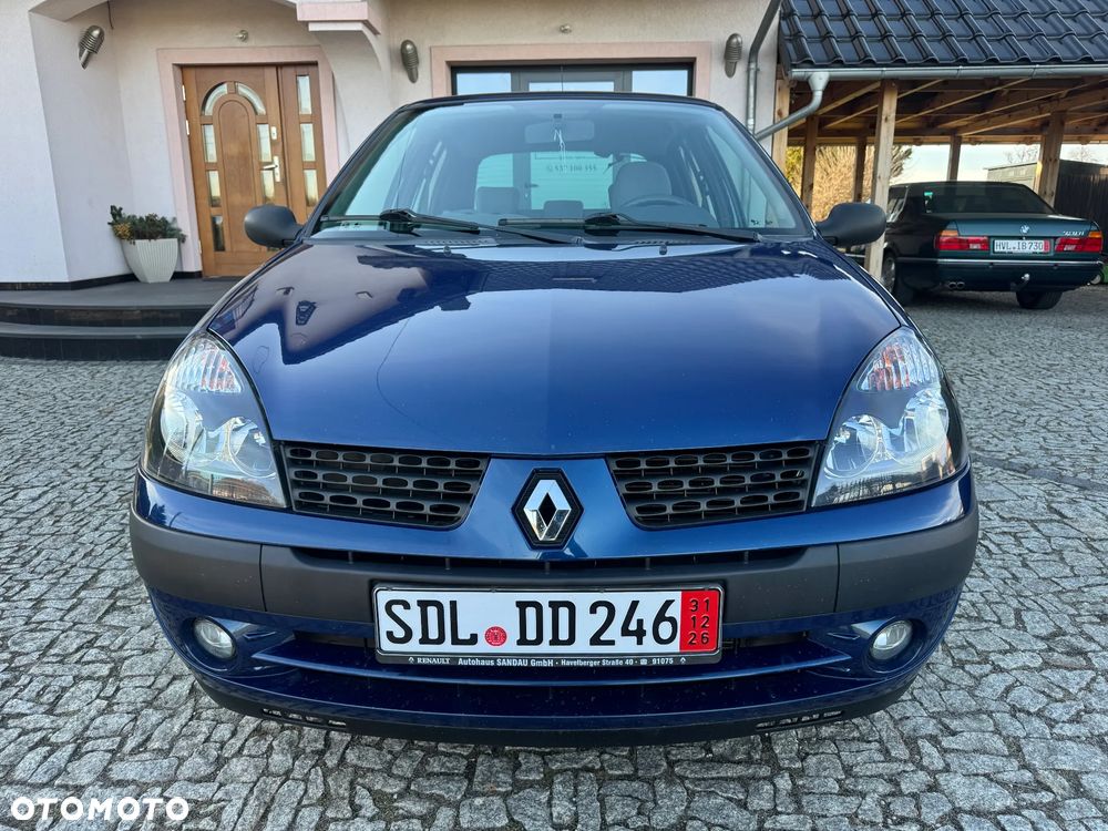 Renault Clio 1.2 16V Emotion - 2