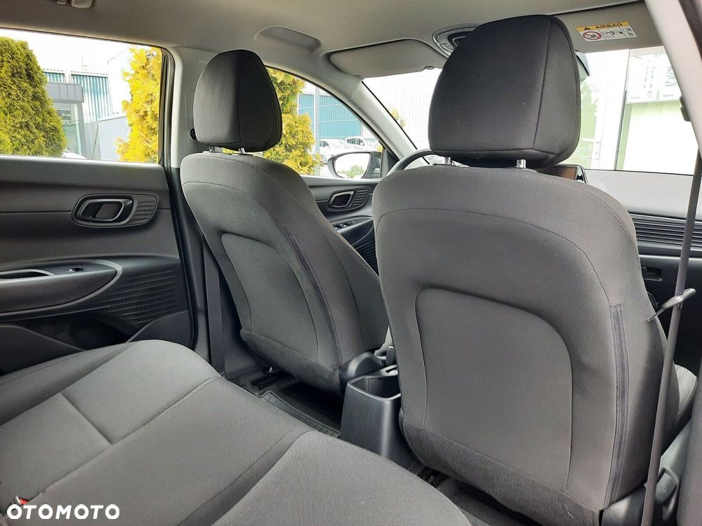 Hyundai i20 1.2 Modern - 29