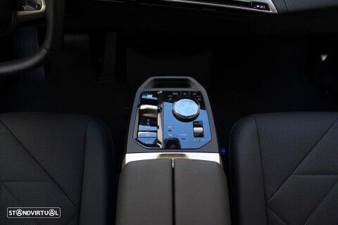 BMW ix xDrive 40 - 20