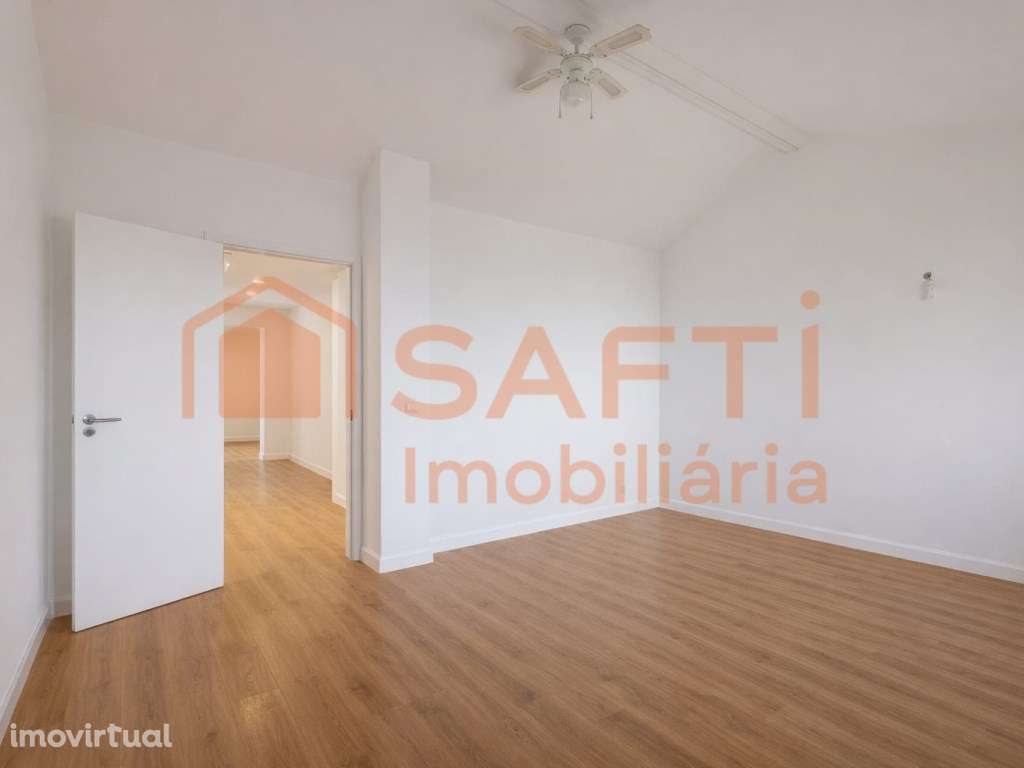 Moradia T2 a 15 km de Santarém - Grande imagem: 2/9