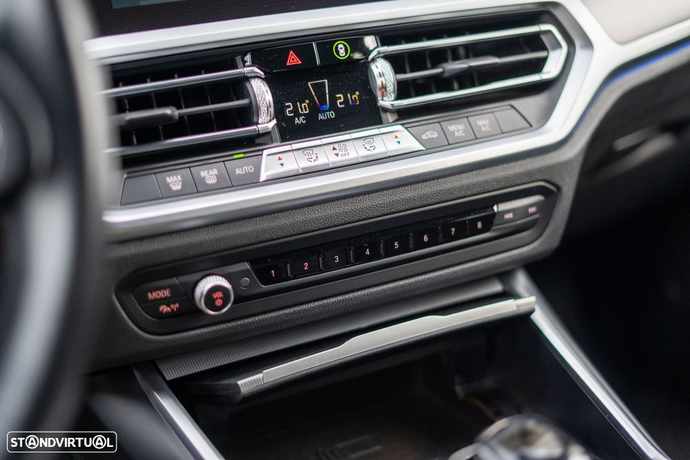 BMW 320 d Line Sport Shadow Auto - 15