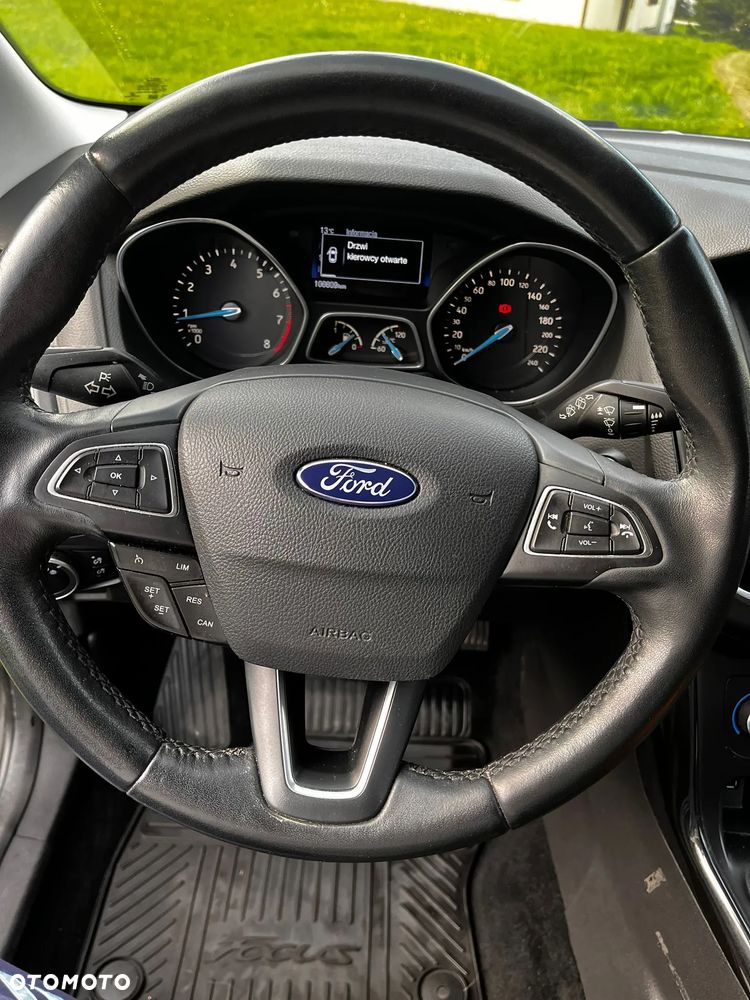 Ford Focus 1.0 EcoBoost Titanium ASS - 23