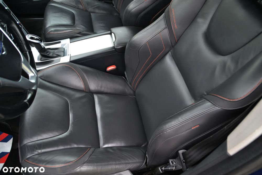 Volvo XC 60 D4 Geartronic Ocean Race - 21