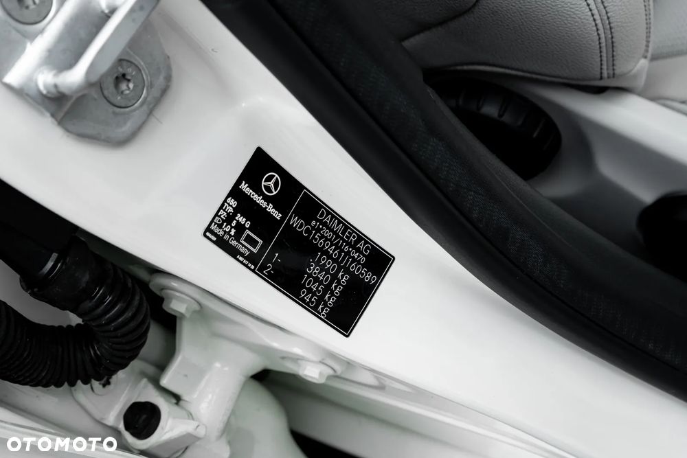 Mercedes-Benz GLA 250 4Matic 7G-DCT Activity Edition - 26