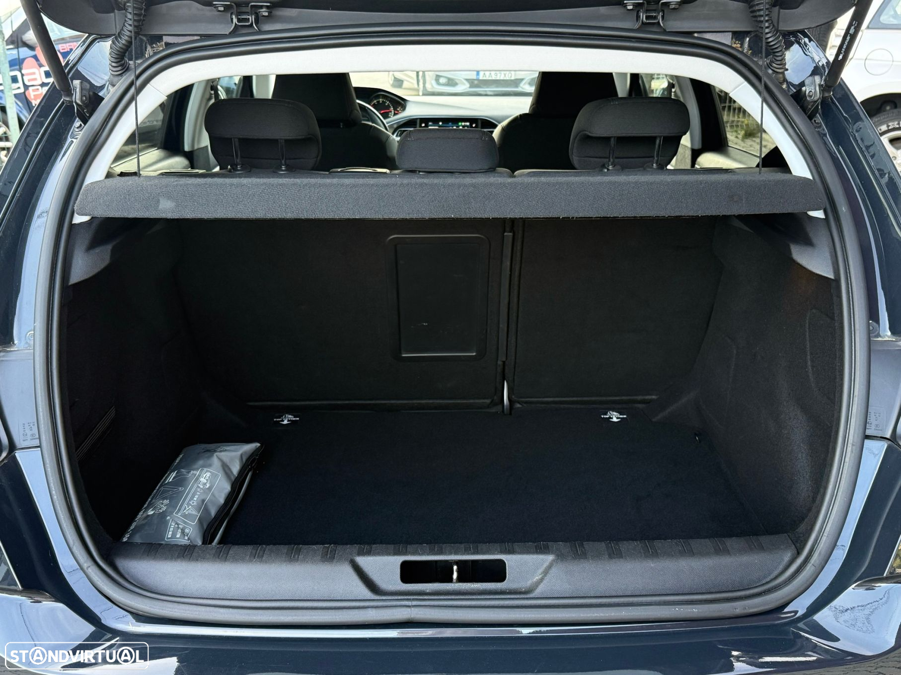 Peugeot 308 1.5 BlueHDi Allure - 16
