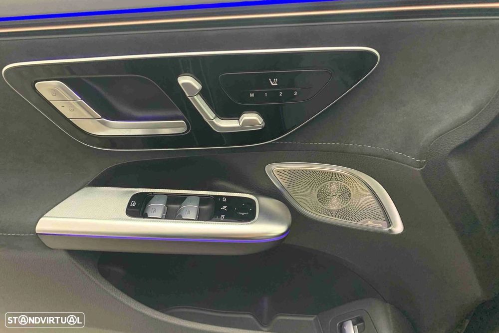 Mercedes-Benz EQE 43 AMG 4Matic - 11