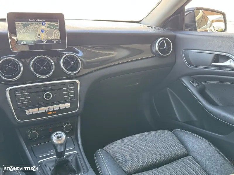 Mercedes-Benz CLA 180 d Shooting Brake Fleet Pack Plus - 22