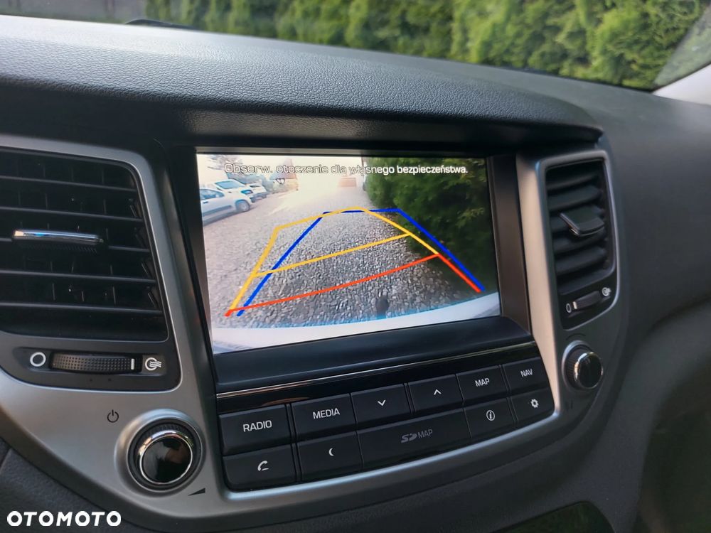 Hyundai Tucson 2.0 CRDI BlueDrive Style 2WD - 17