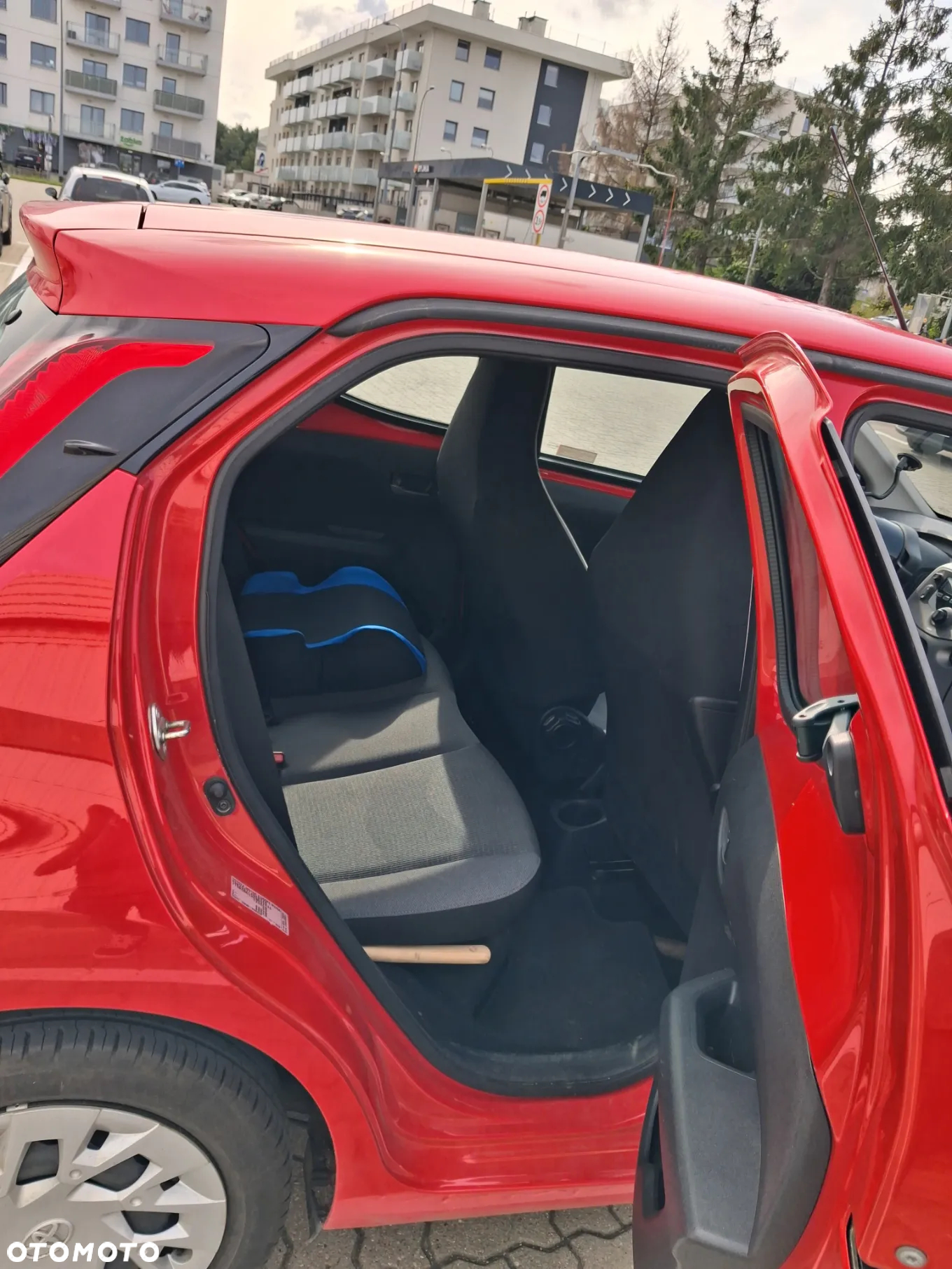 Toyota Aygo 1.0 VVT-i Color Edition - 4