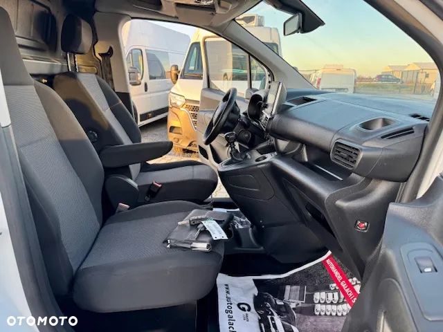 Toyota Proace City - 10