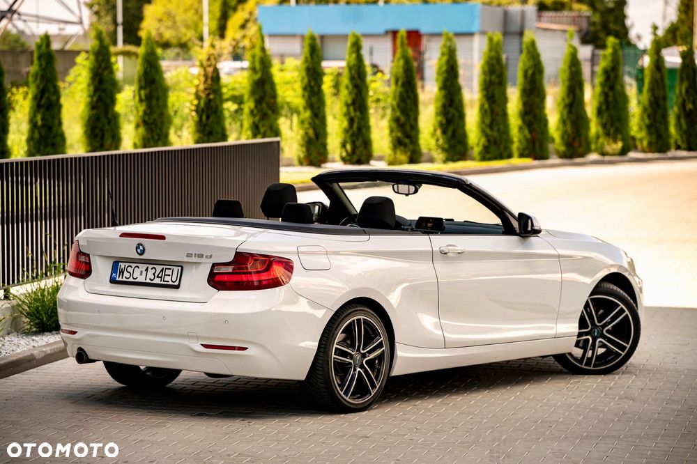 BMW Seria 2 218d - 6