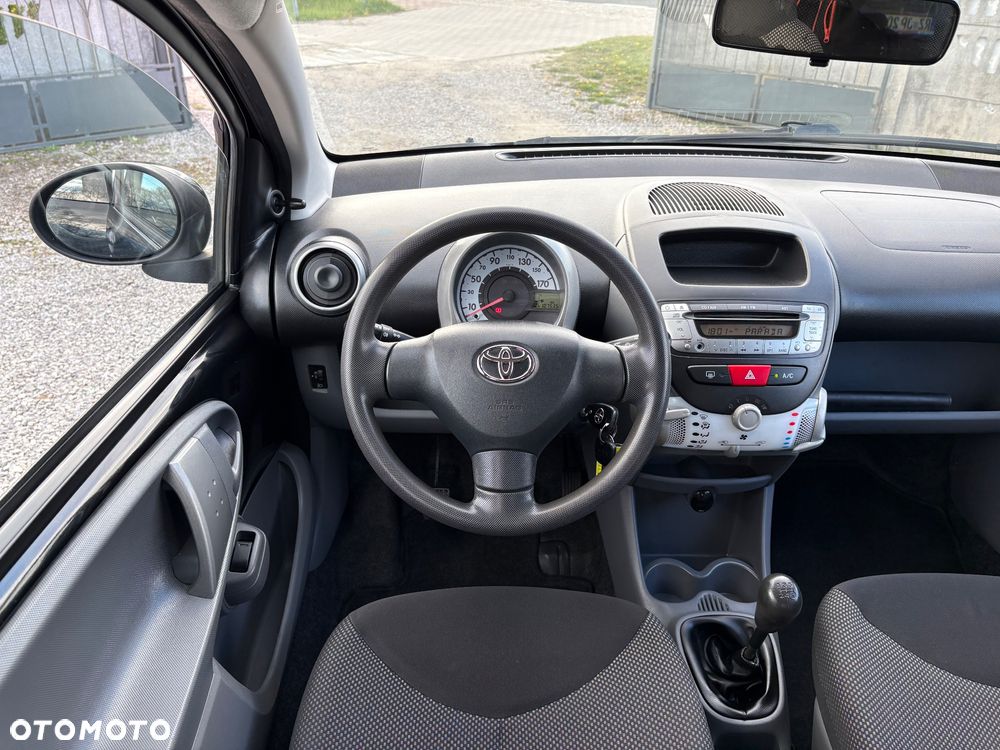 Toyota Aygo Cool - 35